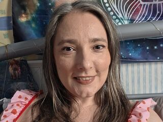 Image of IzzyLove